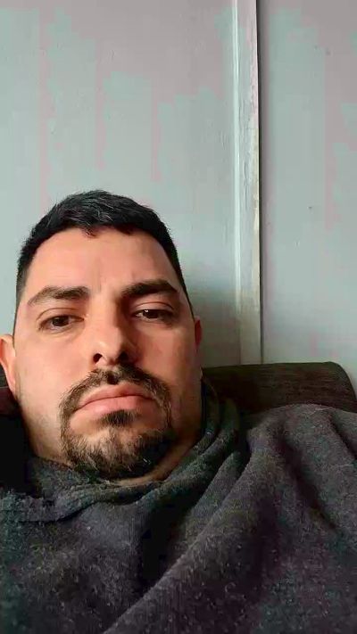Jrobredo live cam on Cam4