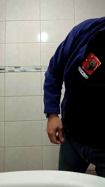 Jrobredo live cam on Cam4