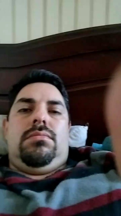Jrobredo live cam on Cam4
