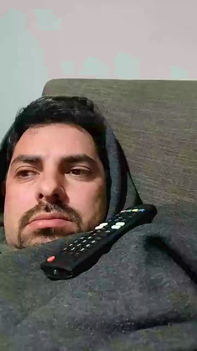 Jrobredo live cam on Cam4
