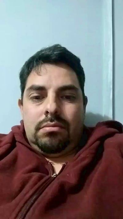 Jrobredo live cam on Cam4