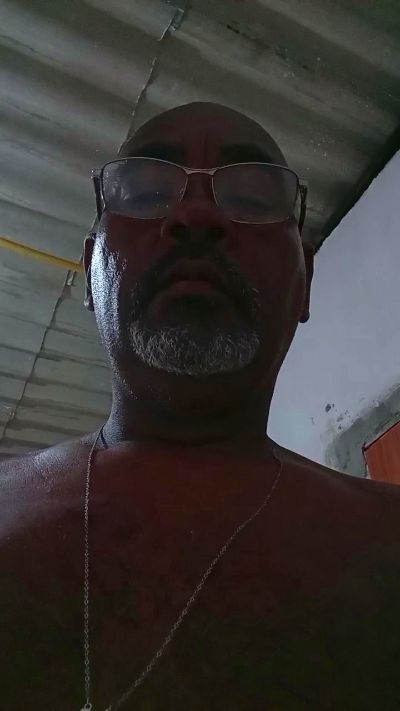 Jsilva667 live cam on Cam4