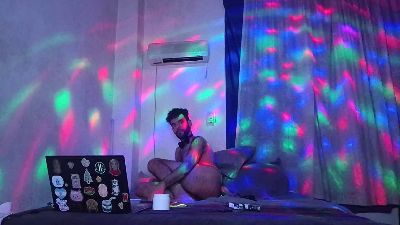 Ju9504 live cam on Cam4