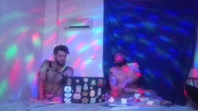 Ju9504 live cam on Cam4