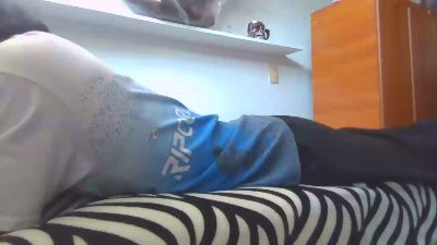 JuanElDulce1 live cam on Cam4