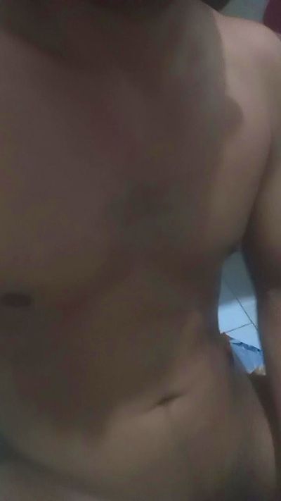 Juan_Laverga live cam on Cam4