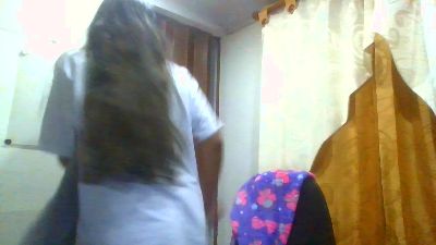 JuanaBrunette7 live cam on Cam4