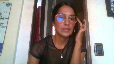 JuanaBrunette7 live cam on Cam4
