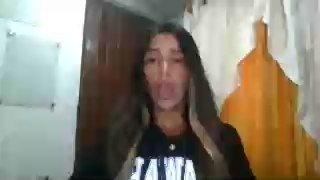 JuanaBrunette7 live cam on Cam4