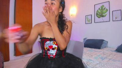 Juana_Acosta live cam on Cam4