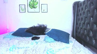 Juana_Acosta live cam on Cam4