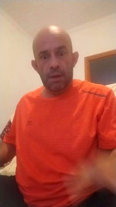 Juancarmorbo79 live cam on Cam4