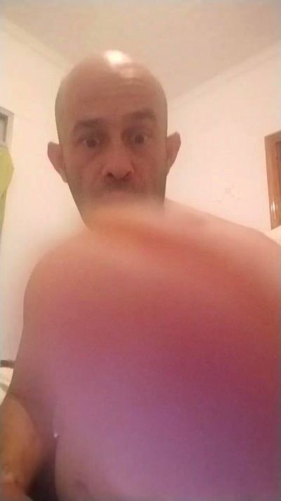 Juancarmorbo79 live cam on Cam4