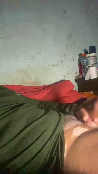 Juanch_ live cam on Cam4