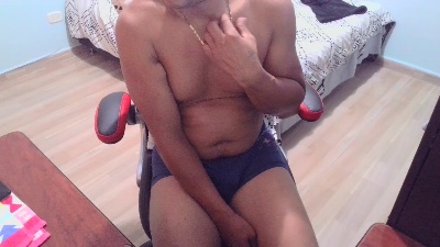 Juanchovergon22 live cam on Cam4
