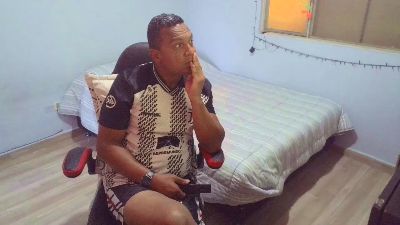 Juanchovergon22 live cam on Cam4