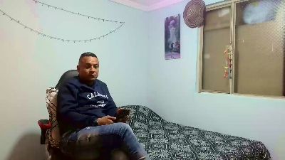 Juanchovergon22 live cam on Cam4