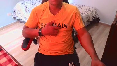 Juanchovergon22 live cam on Cam4