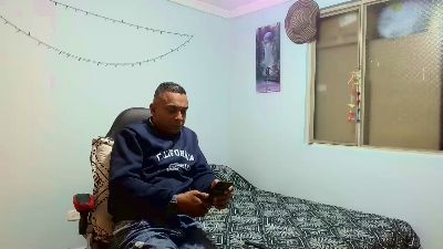 Juanchovergon22 live cam on Cam4