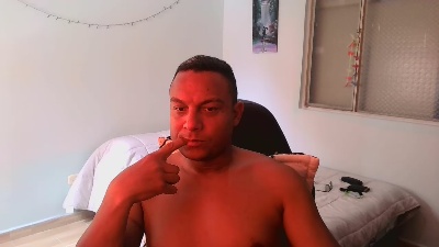 Juanchovergon22 live cam on Cam4