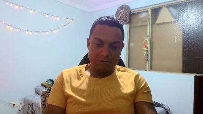 Juanchovergon22 live cam on Cam4