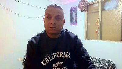 Juanchovergon22 live cam on Cam4