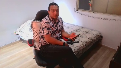 Juanchovergon22 live cam on Cam4