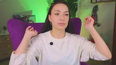 JuanitaHrobsky live kobieta webcam from France