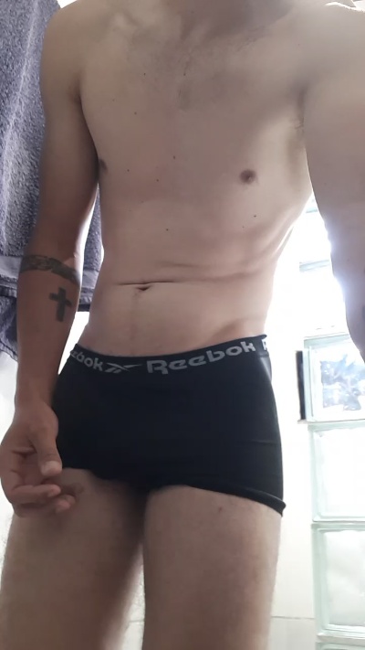 Juanjrsilva live cam on Cam4