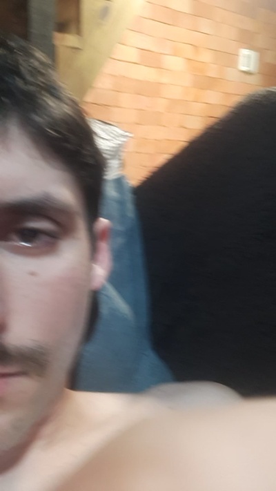 Juanjrsilva live cam on Cam4