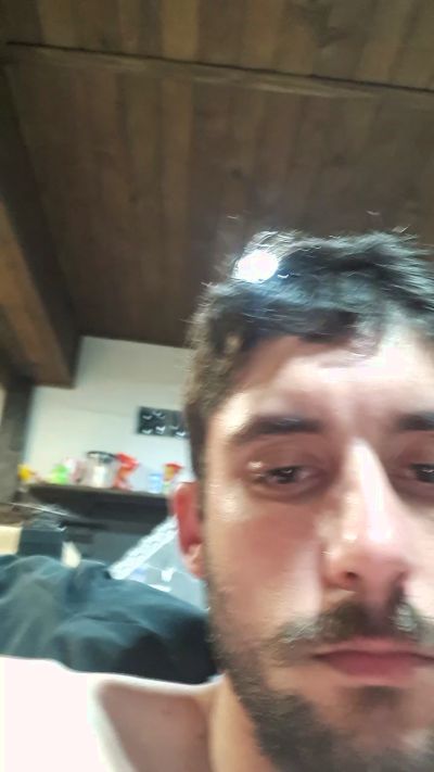 Juanjrsilva live cam on Cam4