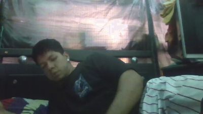 Juankafelipel live cam on Cam4