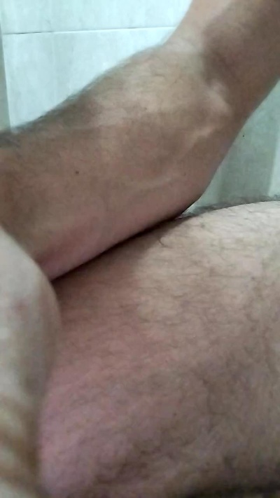 Juanmiigueeel live cam on Cam4