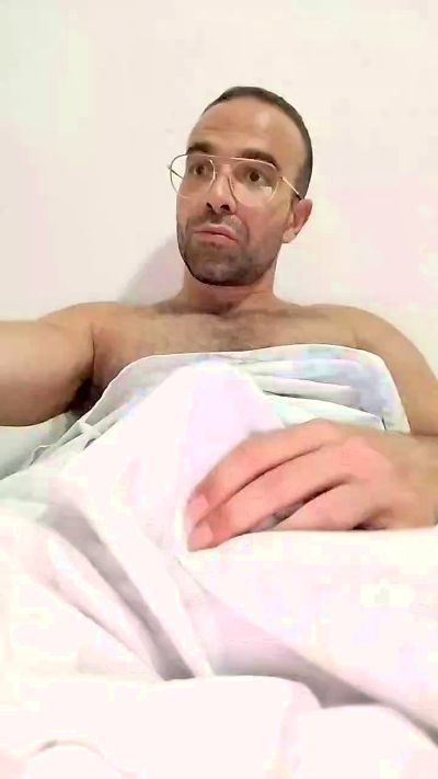 Juanmiigueeel live cam on Cam4