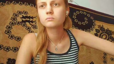 JudeGewinner live cam on Cam4