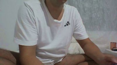 Juguetonvillavo live cam on Cam4