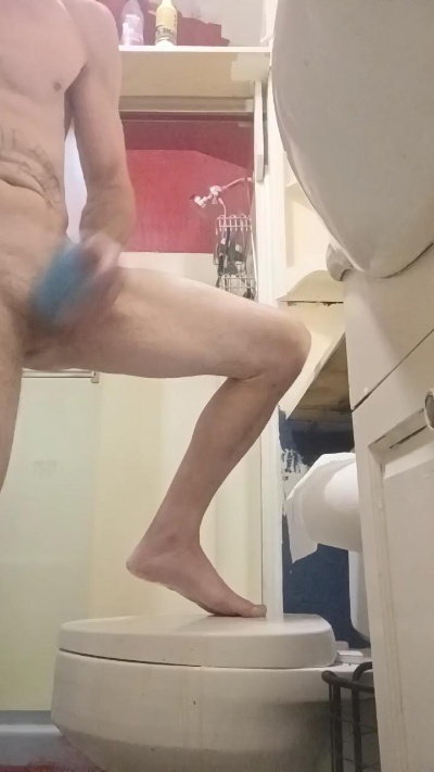Juiccyj69 live cam on Cam4