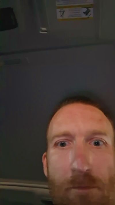 Juicebruce4589 live cam on Cam4