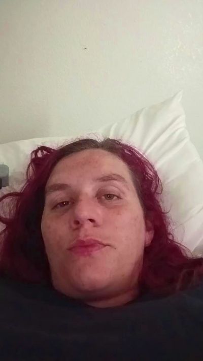 Juicey_Milf96 Live Chat on Cam4