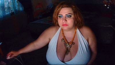 Juicy_Fruittt live cam on Cam4