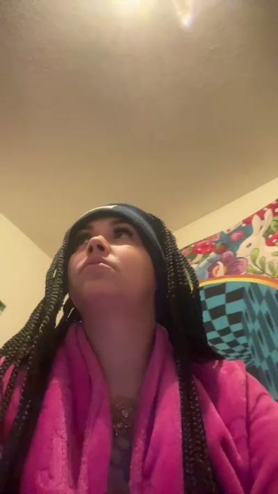 Webcam donna dal vivo da Stati Uniti con Juicybeee