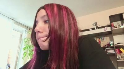 JuleKobel live cam on Cam4
