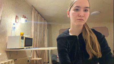 JuleMeola live cam on Cam4