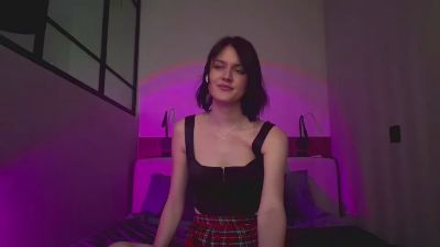 JuleThreets live cam on Cam4