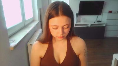JuleeGausman live cam on Cam4