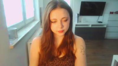 JuleeGausman live cam on Cam4