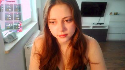 JuleeGausman live cam on Cam4