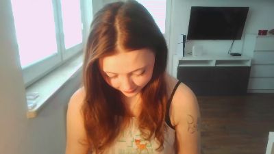 JuleeGausman live cam on Cam4