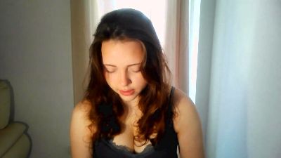 JuleeGausman live cam on Cam4