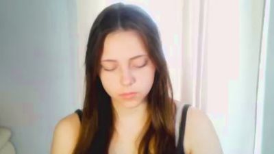 JuleeGausman live cam on Cam4